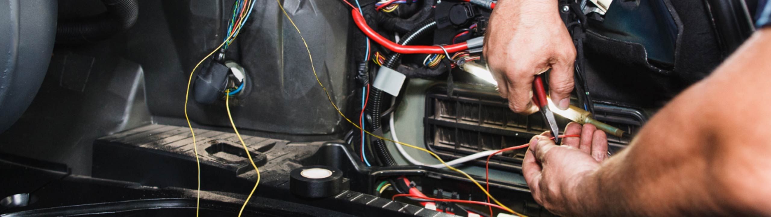 Dépannage électrique sur voiture et VL